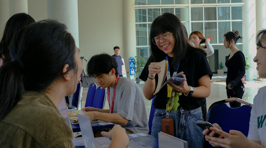 participants networking after class
